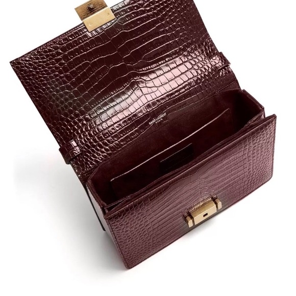 BNWT CROC EMBOSSED SAINT LAURENT BELLECHASSE BAG - Picture 8 of 8